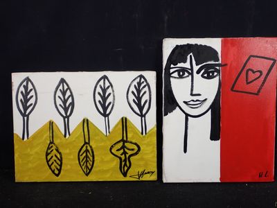 deux tableaux représentant une femme et un oiseau sur fond noir