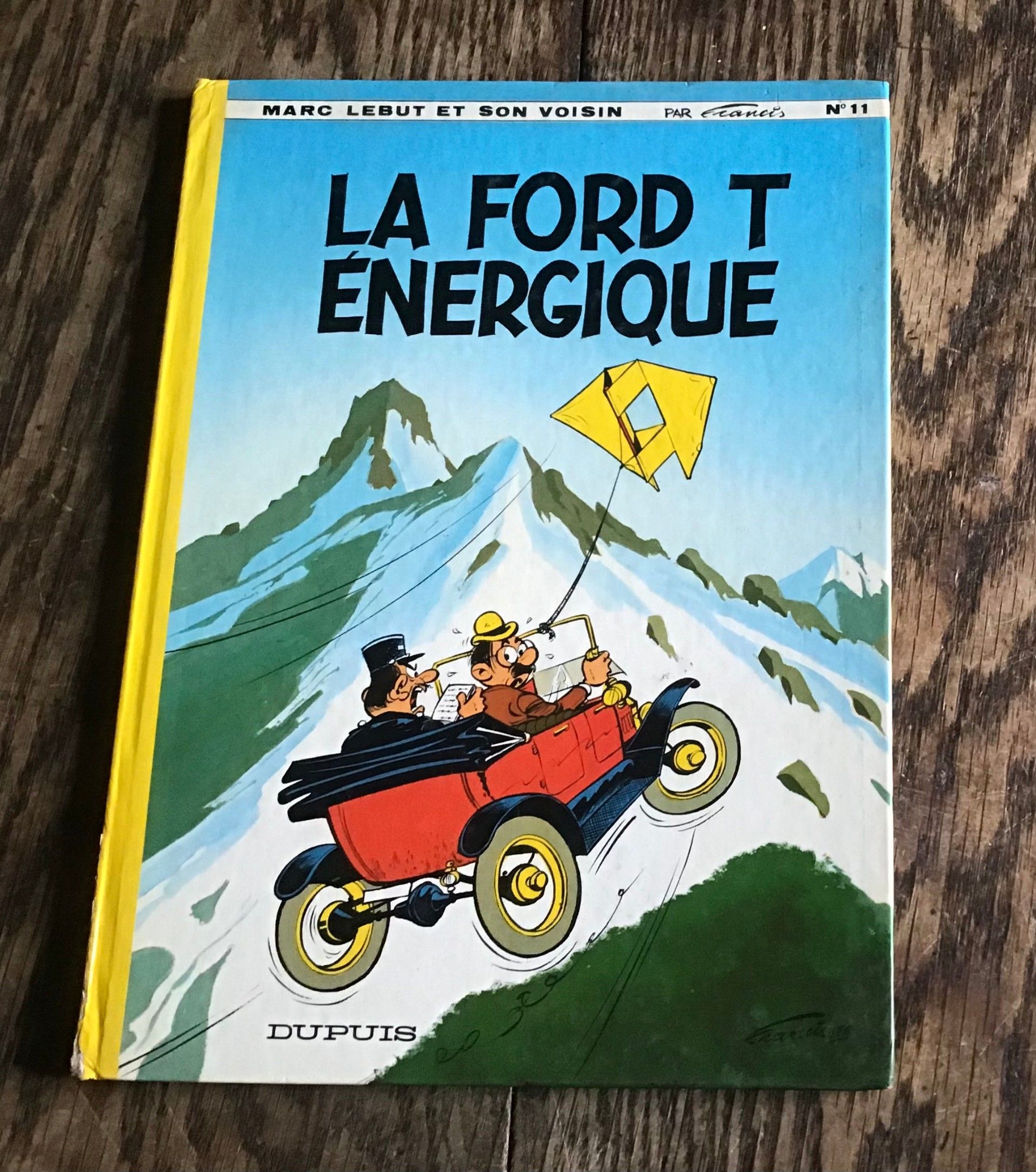 Francis Marc Lebut et son Voisin 11 La Ford T Énergique Eo 1977 chez Dupuis Bel état