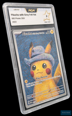 une image représentant une carte Pokémon sur laquelle figure un chapeau
