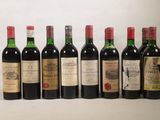 six bouteilles de vin sont alignées sur une table