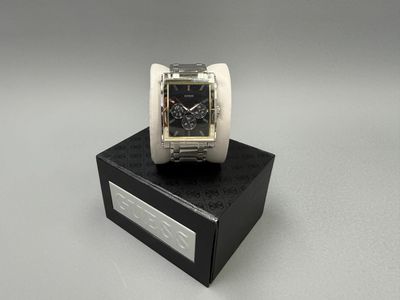 GUESS. Montre bracelet d'homme réf.