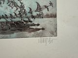 dessin représentant une volée d'oiseaux survolant un plan d'eau