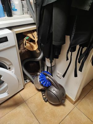 an image of a laundry room with a washing machine and a dryer