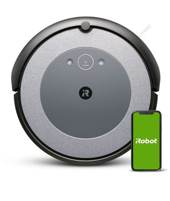 le robot est connecté à un téléphone doté d'un écran vert