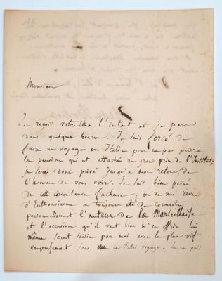 une lettre manuscrite d'un homme qui a écrit une lettre à sa mère