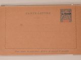 une vieille carte postale sur laquelle figure l'image d'un cheval
