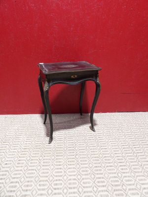 Coiffeuse Napoléon III, en bois noirci et filet de cuivre, o…