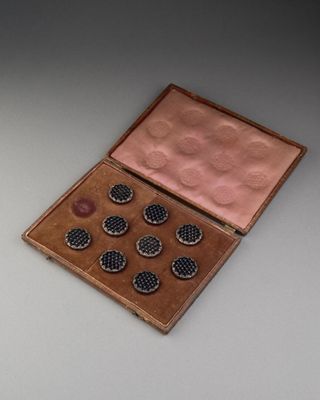 Suite de neuf BOUTONS de GILETS Argent serti de marcassite e… - Photo 1