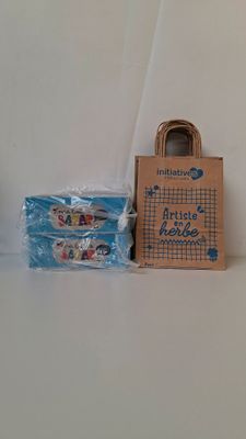 Lot à retirer à Décines-Charpieu (69150) du lundi au vendred…