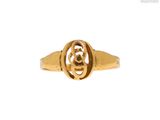une image représentant une bague en or sur laquelle figure la lettre « g »