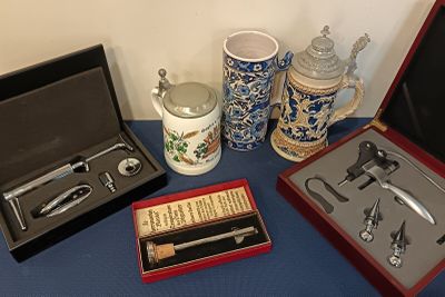 Lot cpt : 3 kits pour le vin et 3 chopes en céramique (moder…