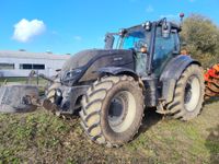 VALTRA T234 Unlimited 4RM 235 cv