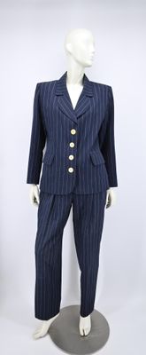 Yves SAINT LAURENT variations - Collection Printemps/Eté 199…