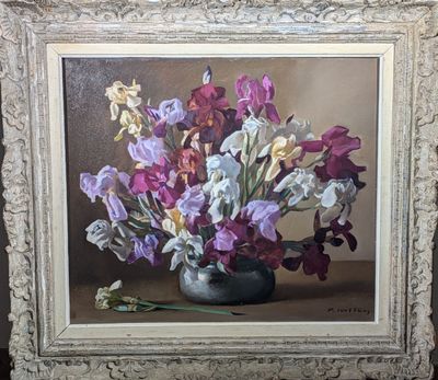 une peinture de fleurs dans un vase sur une table