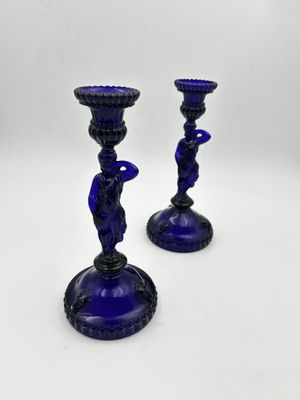 paire de bougeoirs en verre bleu cobalt