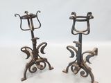 paire de chandeliers anciens en fonte