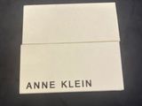 an image of a white business card sitting on top of a table