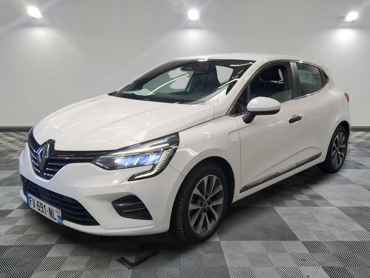 RENAULT - CLIO V TCE 130 EDC FAP INTENS - ES - Mise en servi…