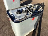 LIEU DE STOCKAGE : Rennes - SCHUTZ - CUVE À CARBURANT 700 LI… (photo 5)