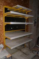 1 étagère en métal à 5 plateaux de +/- 200 cm de haut, +/- 1… (photo 2)