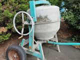 Photo 2/4 du lot