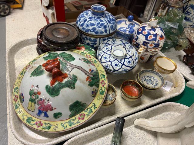 Art d'Asie – Pots couverts, bols, petites coupelles et divers