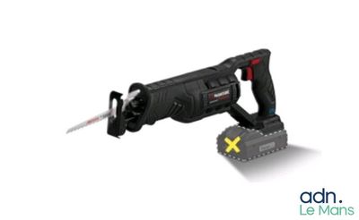 a picture of a corded saw with a blade attached to it