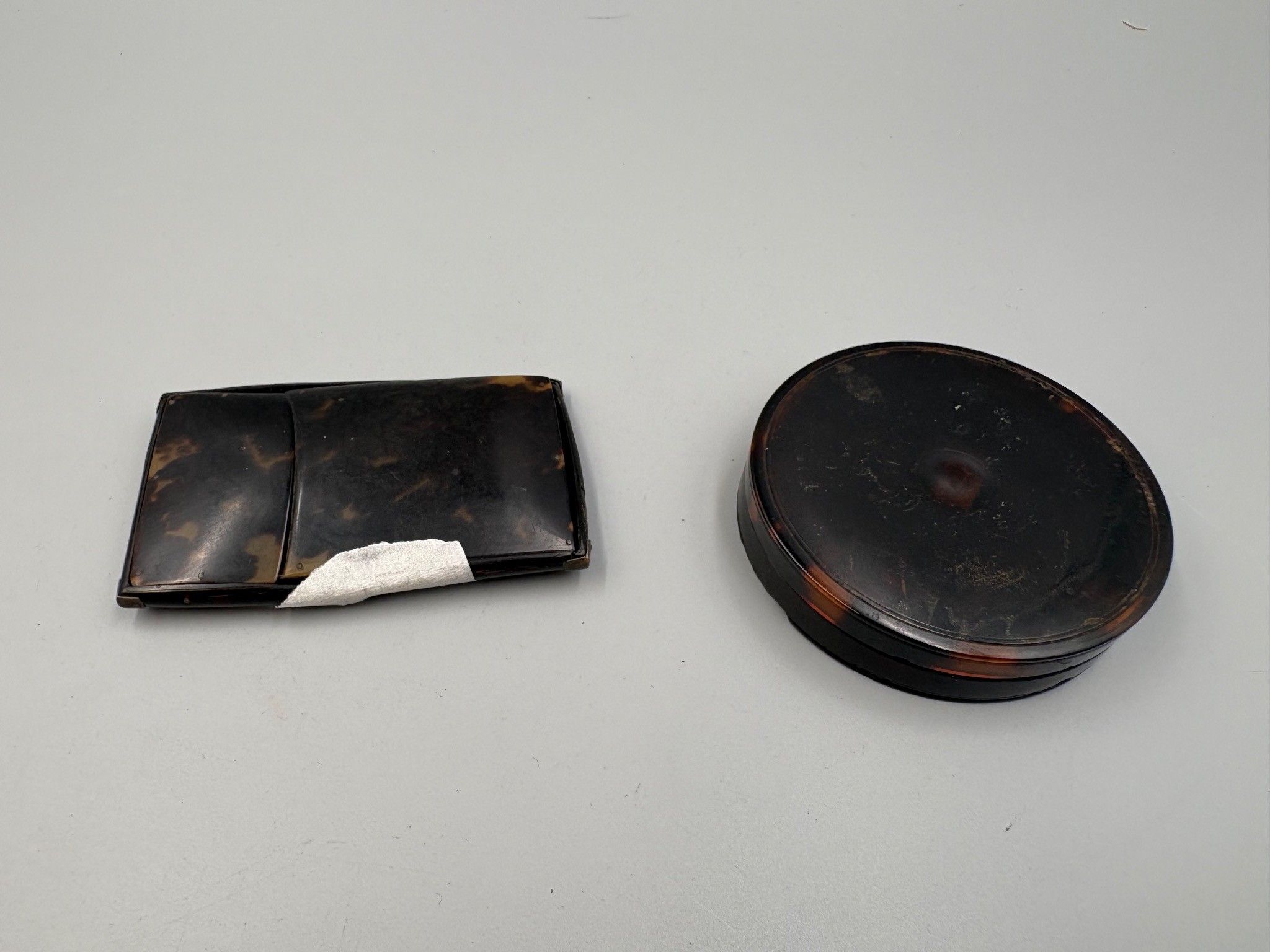 Objets d'art & Curiosités