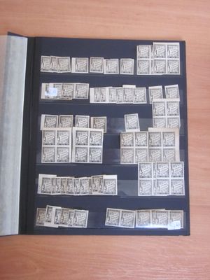 Une pochette avec une page de classeur de taxes colonies gén… - Photo 1