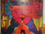 peinture abstraite aux couleurs vives représentant un homme et une femme en robe rouge