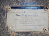 a sign on the side of a building that says neo park europe