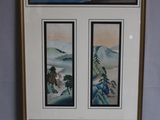 trois tableaux encadrés représentant des bateaux et des montagnes sur un mur bleu