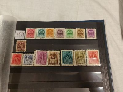 6 Classeurs de timbres de Hongrie tout état** et *, oblitéré…