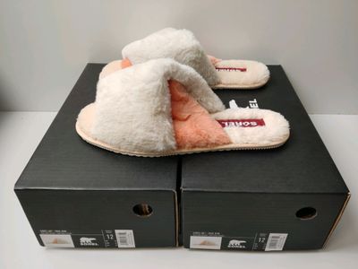 Lot de 2 paires de mules en fourrure synthétique SOREL "Mail…