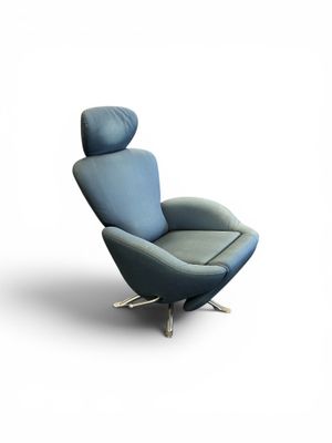Toshiyuki KITA pour Cassina, Fauteuil en tissu bleu, modèle …