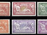 un ensemble de timbres présentant différentes couleurs et différents motifs