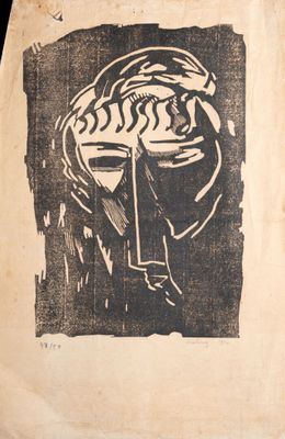 un dessin en noir et blanc représentant le visage d'une femme sur une feuille de papier