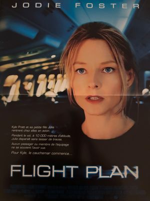 l'affiche du film « Flight Plan », mettant en scène une jeune fille vêtue d'un t-shirt noir