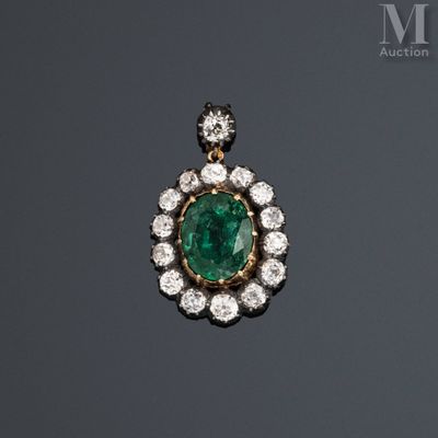 Pendentif émeraude et diamants