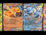 Quatre cartes Pokémon différentes sont représentées en ligne sur un fond noir.