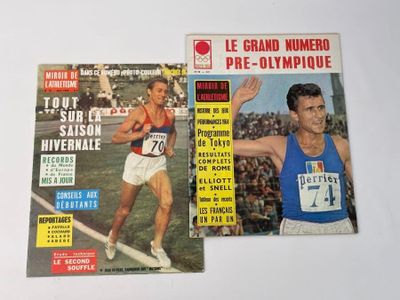 deux magazines posés sur la table, avec la photo d'un homme en train de courir