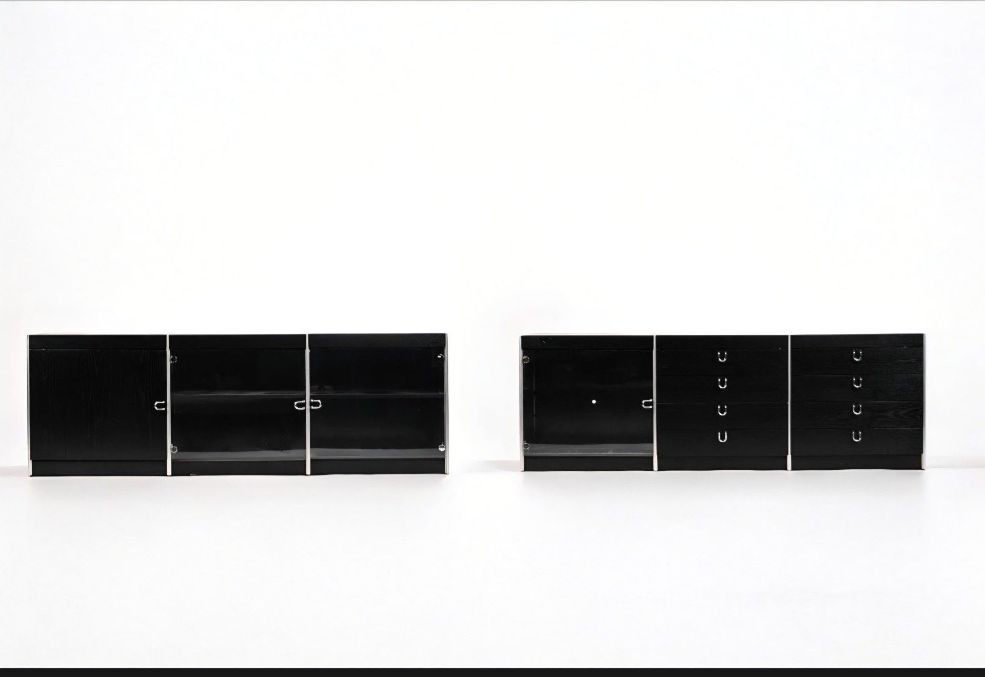 Paire enfilades. 1960. 195 * 65 * 41 cm