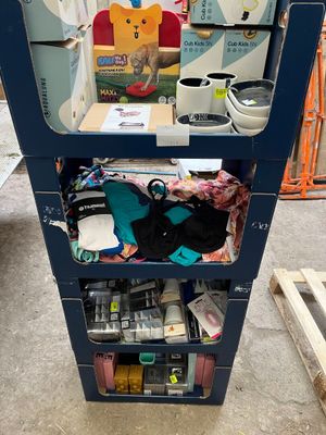 une boîte bleue avec l'image d'un chien à l'intérieur
