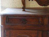 BUFFET BAS en noyer deux portes et deux tiroirs. (photo 3)