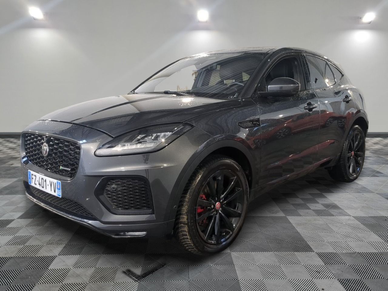 Jaguar E-Pace 2.0 P200 CH Flexfuel MHEV AWD BVA R-Dynamic 2021