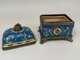 pair of antique chinese cloisons with lid