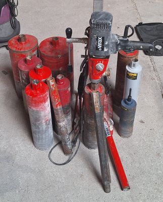 a lot of tools that are sitting on the ground