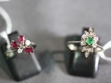 two rings that are sitting on top of each other