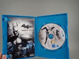 the batman arks edition blu - ray case is open to reveal the artwork