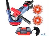 un gros plan sur une meuleuse électrique rouge et bleue et des outils